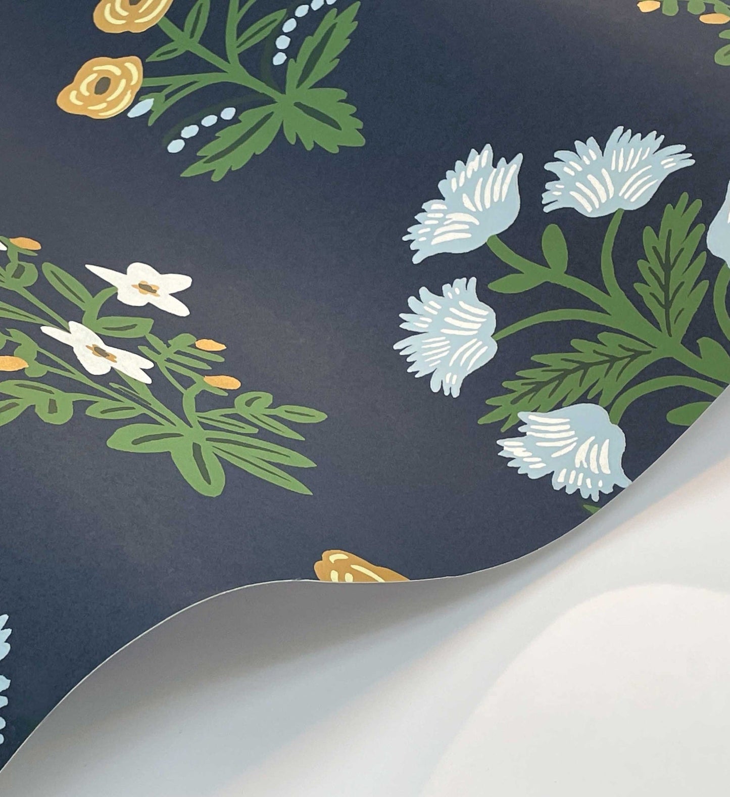 Mughal Rose Wallpaper - Navy