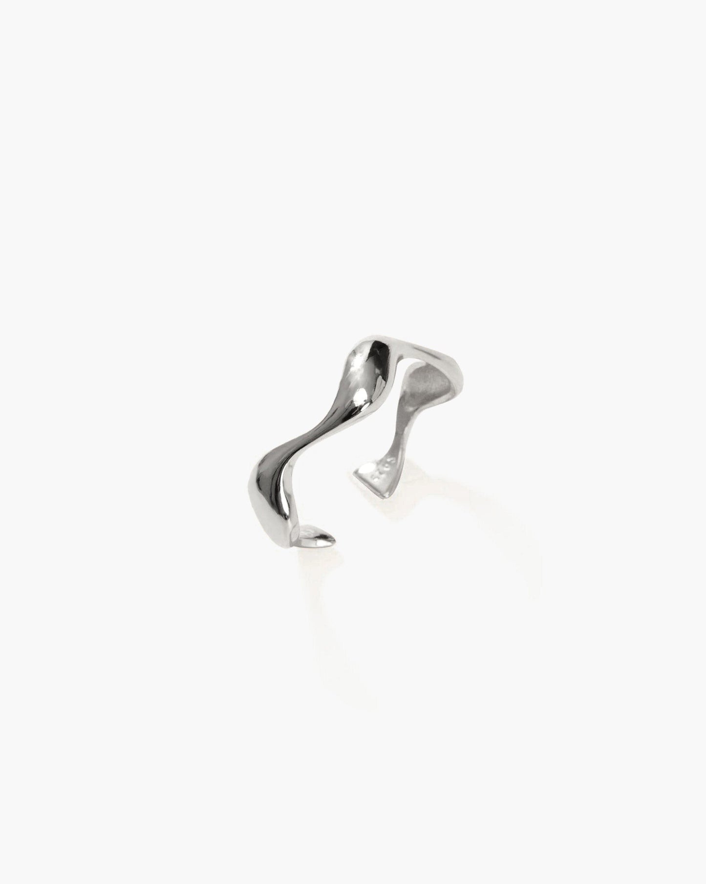 Gold Wave Ear Cuff