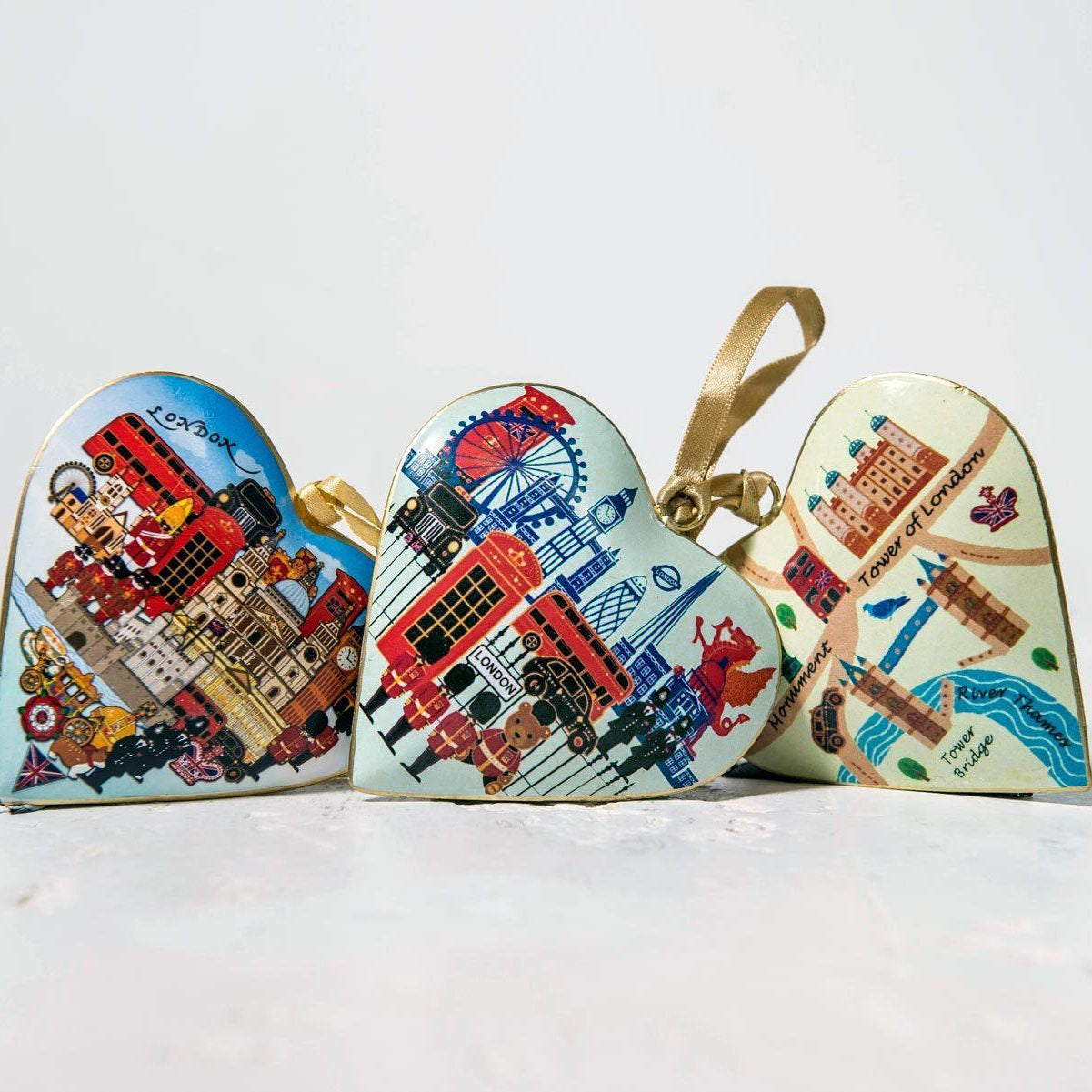 London Heart Shaped Metal Christmas Decoration - Buildings