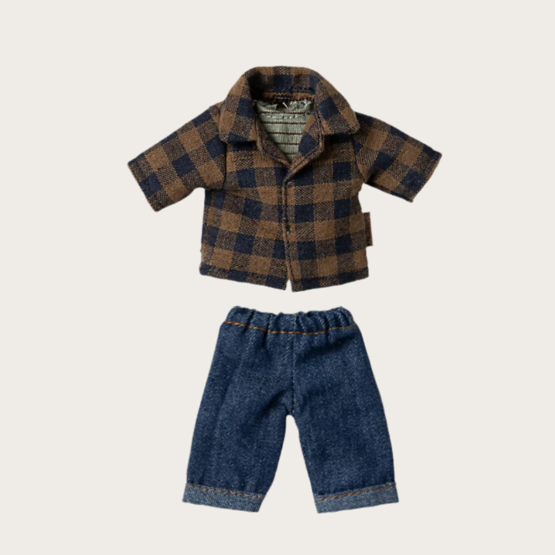 Brown checked shirt and pants for Dad mouse