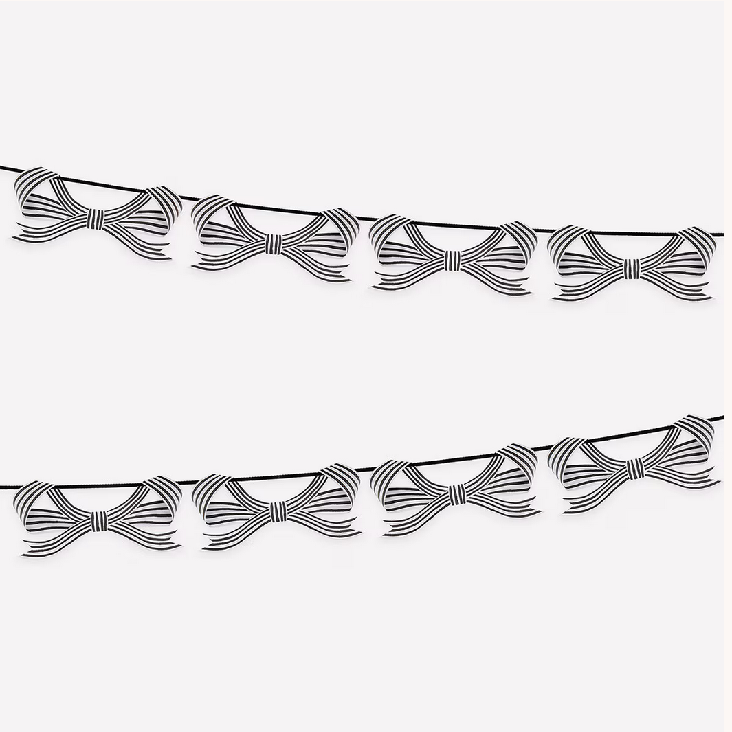 Black & White Stripy Bow Garland