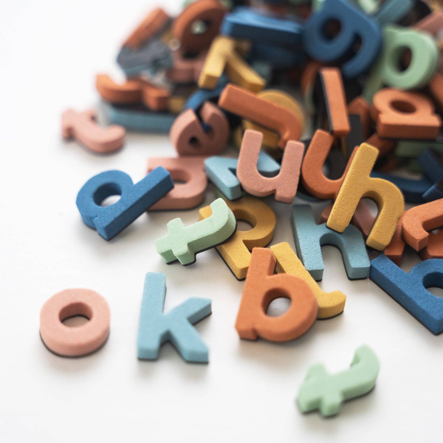 1" Lowercase in Rainbow Dream Magnetic Letters + Numbers -140pcs