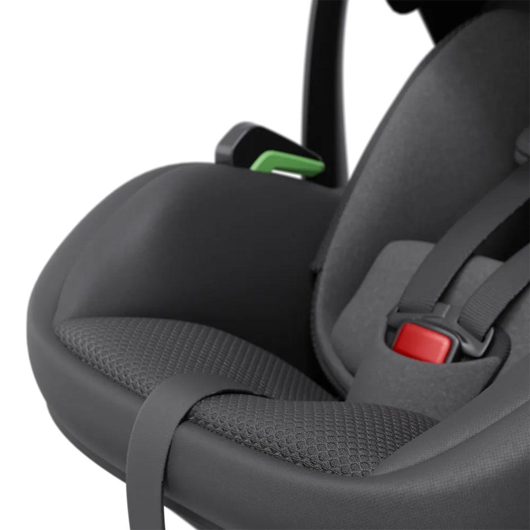 Avionaut Pixel 3 Infant Carrier Car Seat - Black