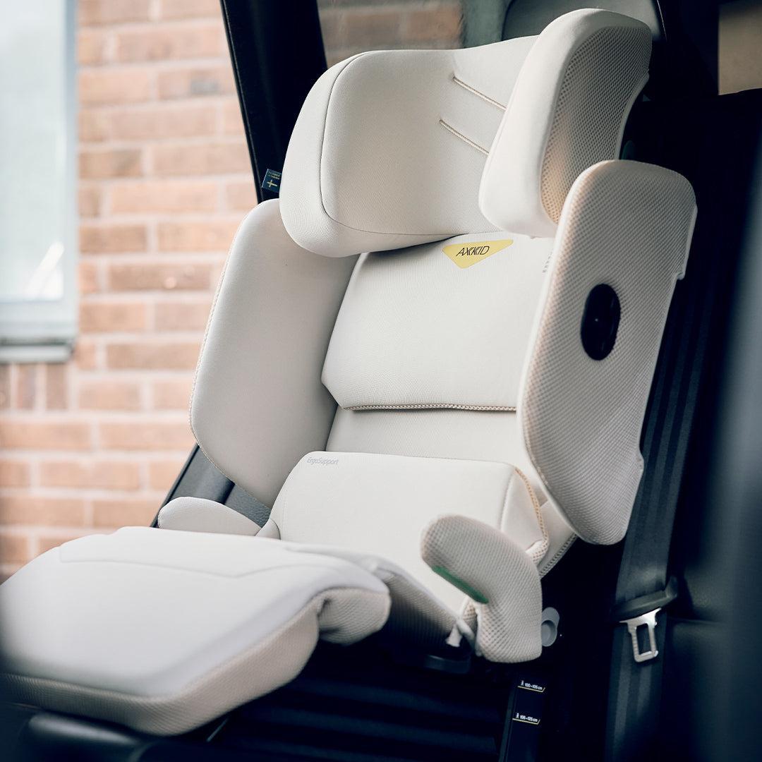Axkid UP Car Seat - Forest Moss Green