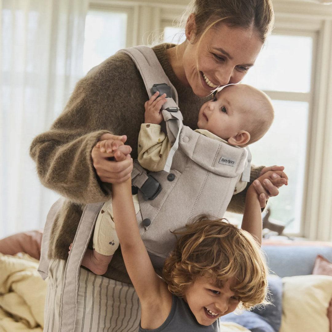 BabyBjorn Harmony Woven Melange - Light Beige