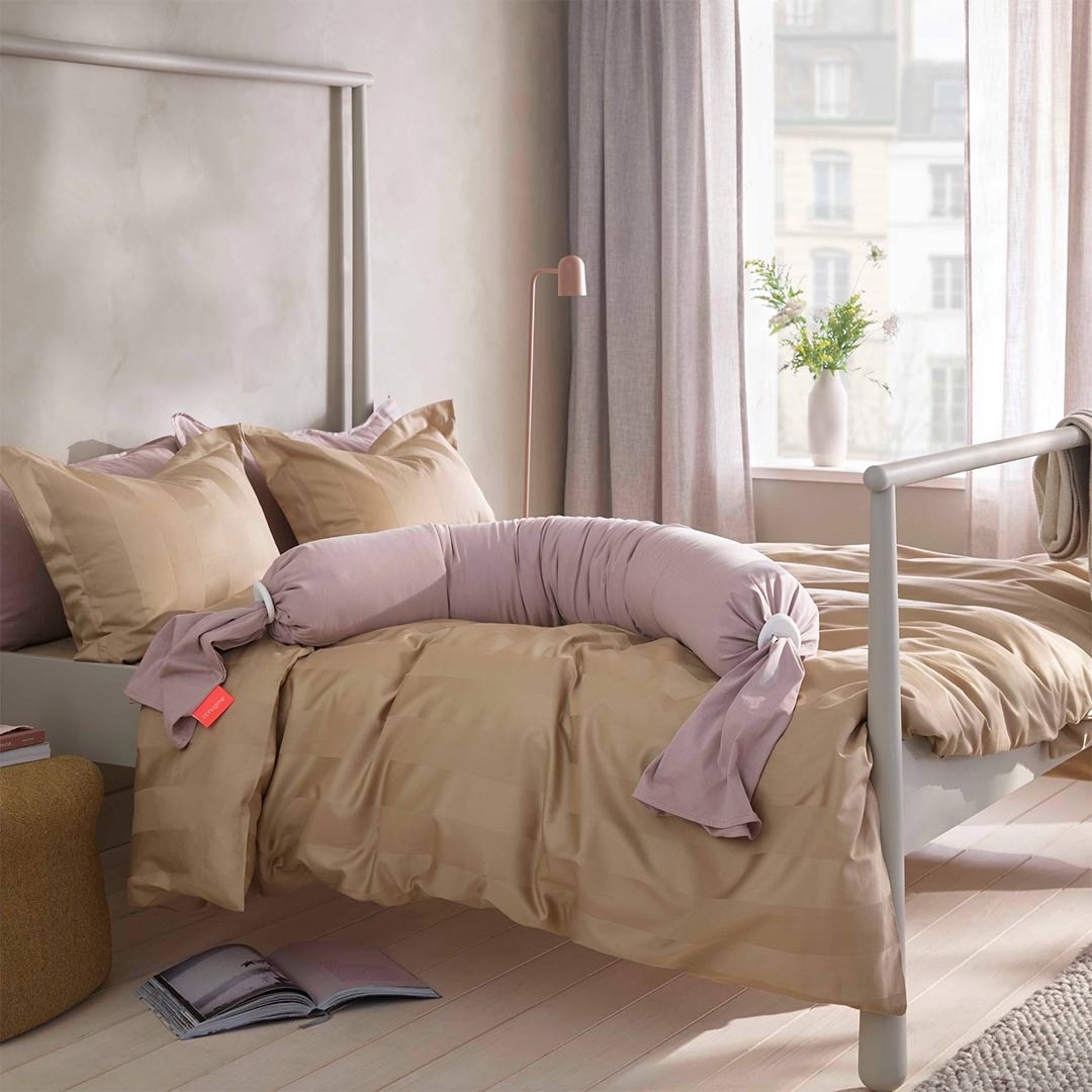 bbhugme Pregnancy Pillow - Dusty Pink