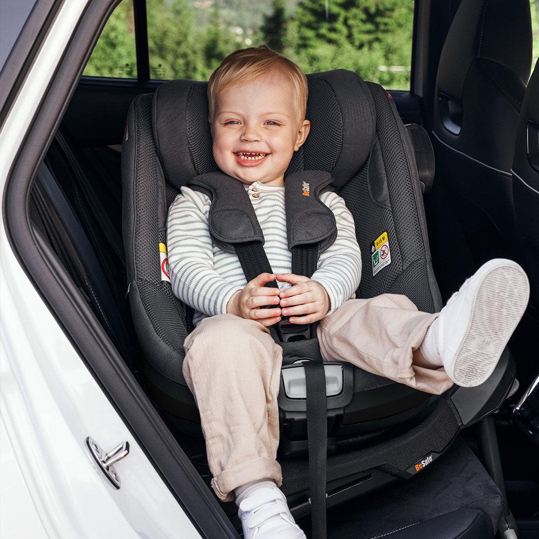BeSafe Beyond 2 Car Seat - Fresh Black Cab