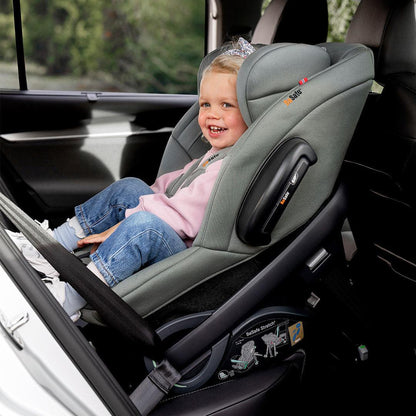 BeSafe Stretch 2 Car Seat - Meadow Green Softbreeze