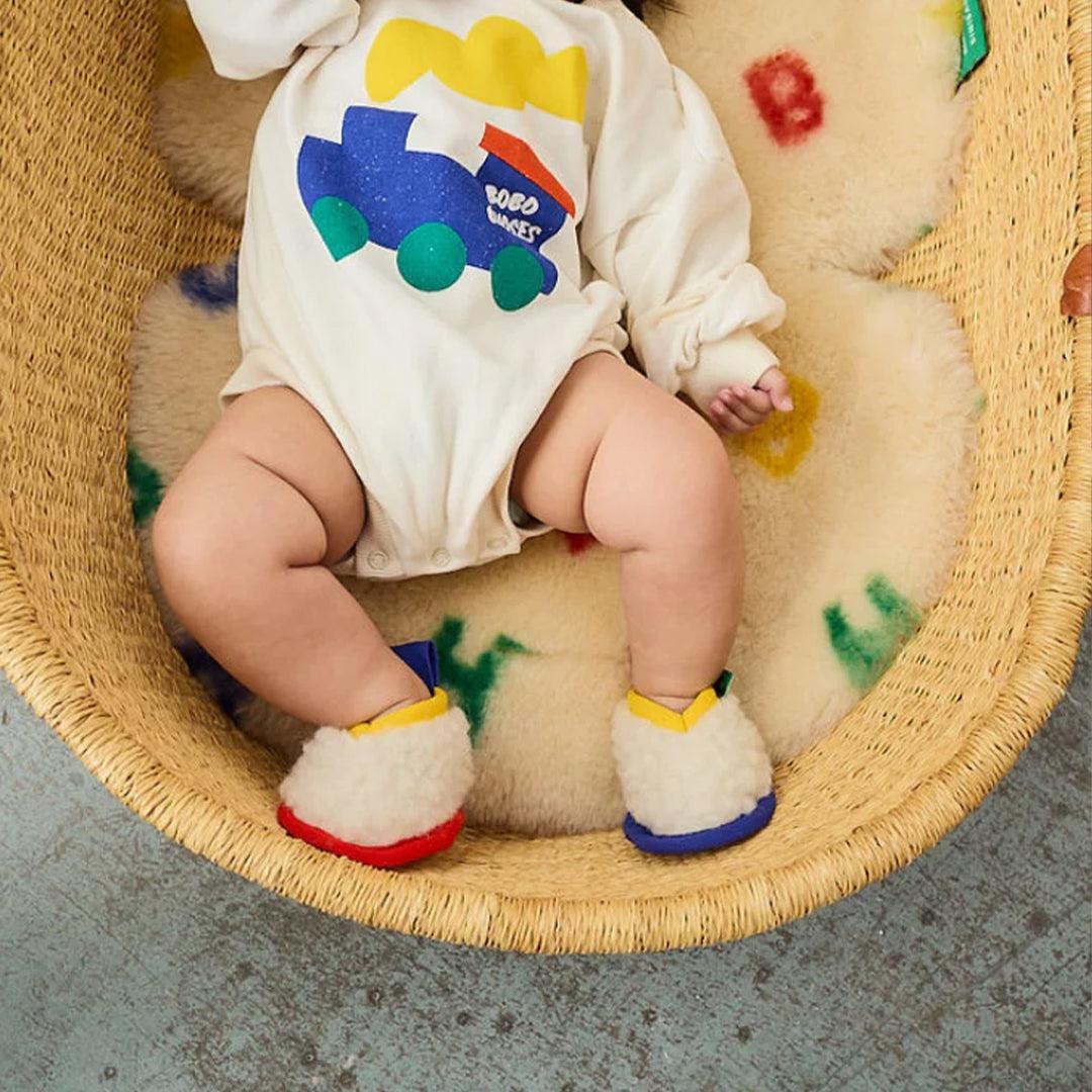 BINIBAMBA BOBO Letterland Snuggler - Milk