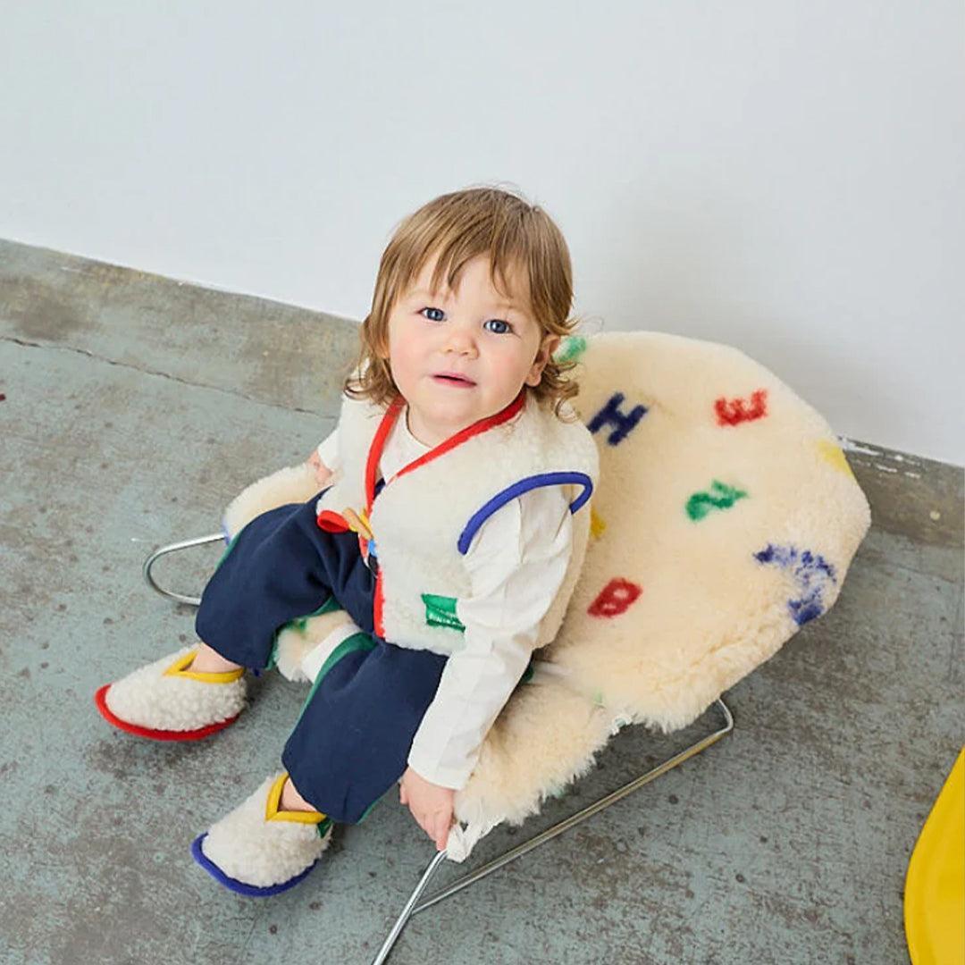 BINIBAMBA BOBO Letterland Snuggler - Milk