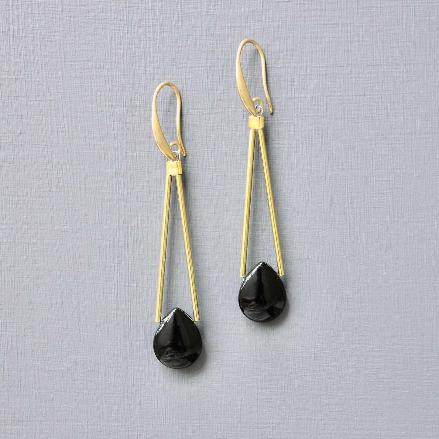 black agate geometric earrings