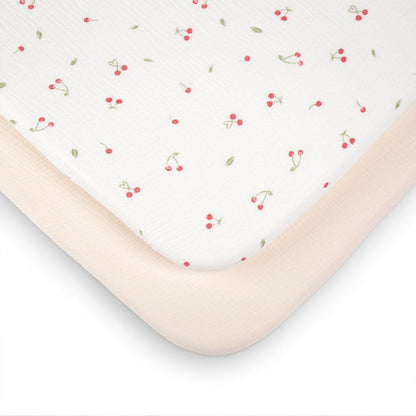 CuddleCo Universal Crib/ Co Sleeper Bedding Set - Ditsy Cherry