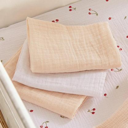 CuddleCo Universal Crib/ Co Sleeper Bedding Set - Ditsy Cherry