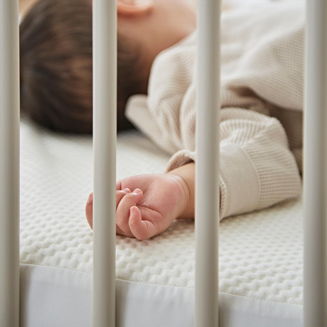 CuddleCo Waterproof Cot Mattress Protector Hypoallergenic Bamboo - White