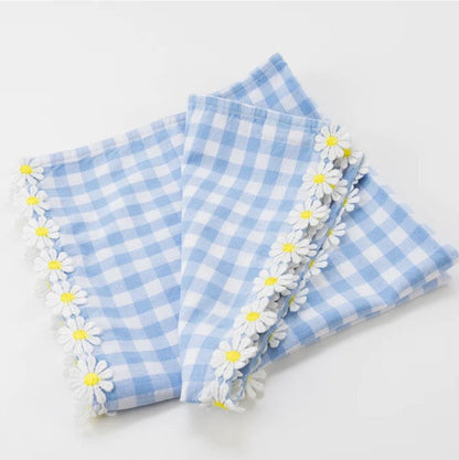 Daisy Edge Gingham Fabric Napkins