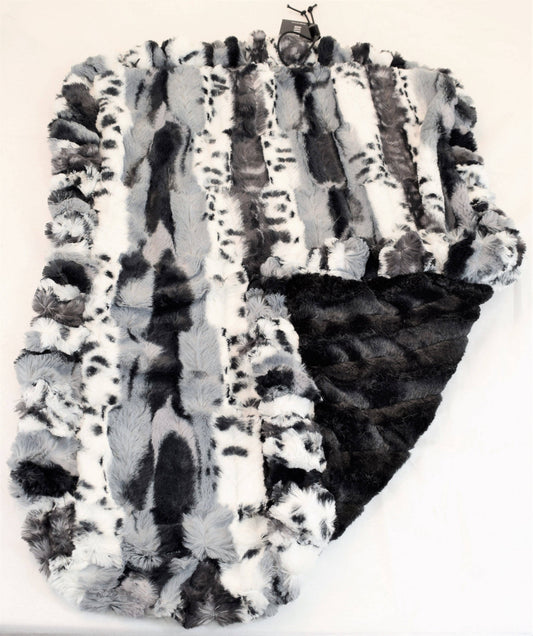 Exotic Fur Black & Black Mink Travel Bed/Blanket: Medium