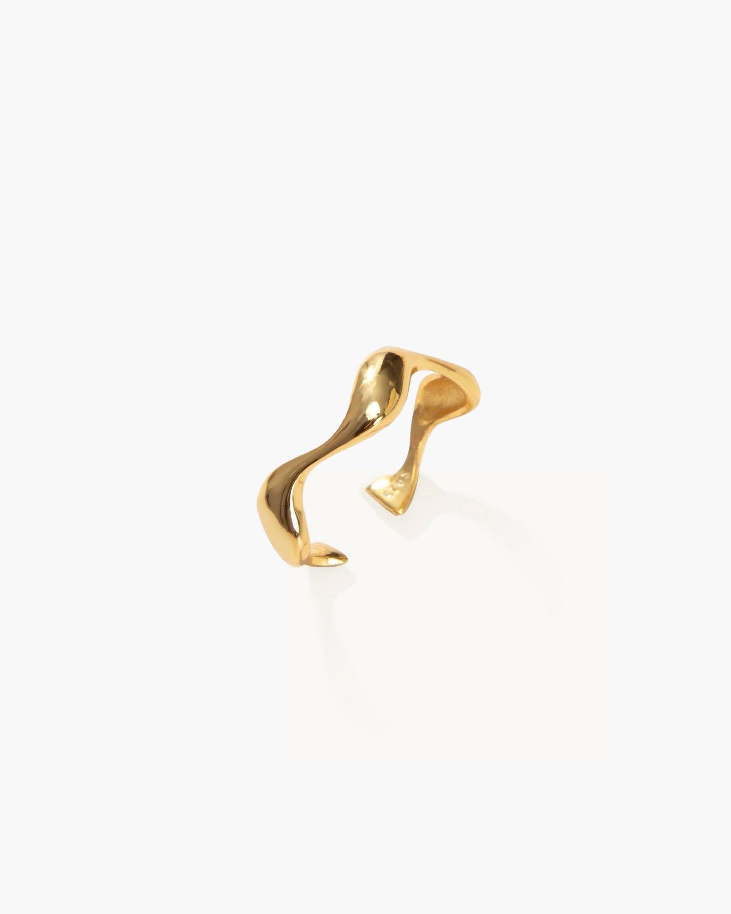 Gold Wave Ear Cuff